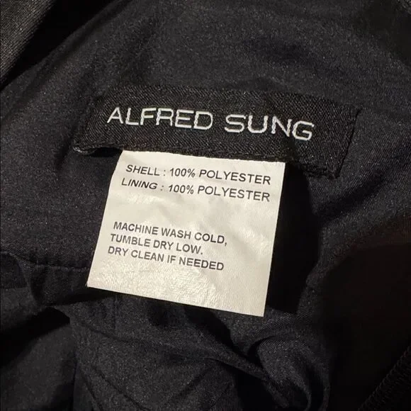 Alfred Sung V-neck Halter Satin Trumpet Gown D761 | Size 2 | Black - Picture 7 of 8